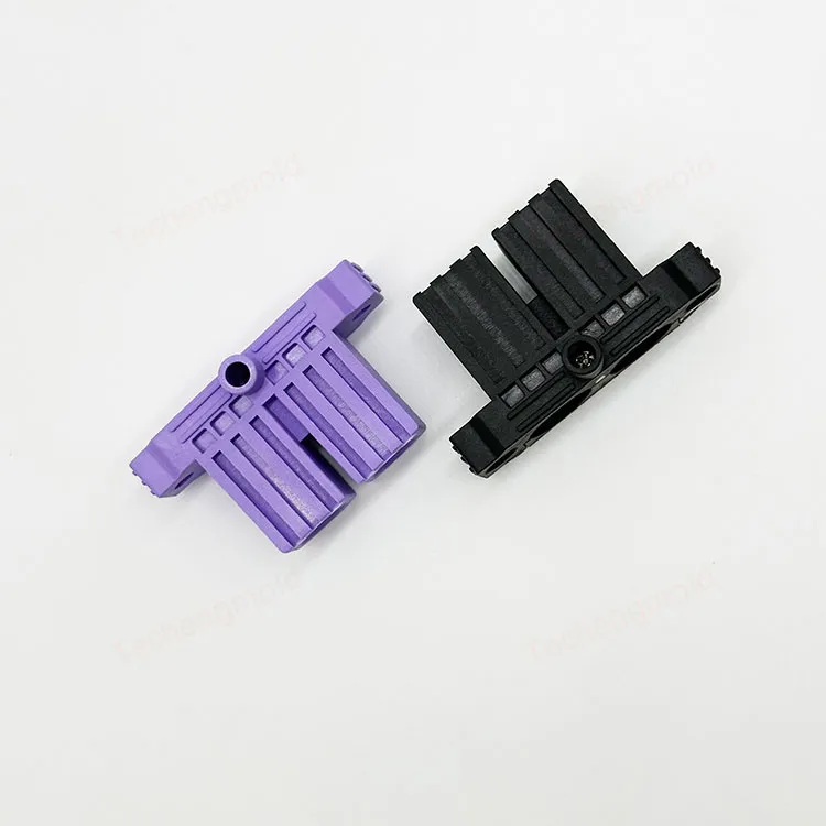 特诚科技PA66精密注塑件实拍 1